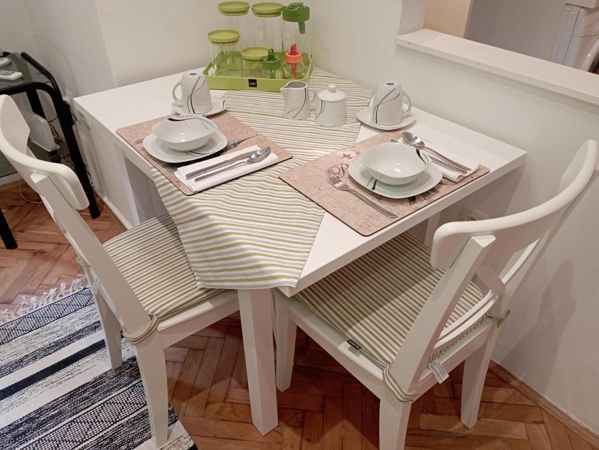 Central Zagrad Apartment Риека Экстерьер фото